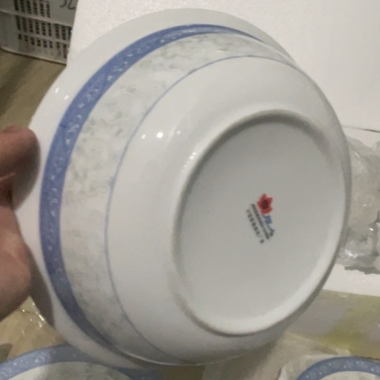 瓷片陶瓷9英寸红叶汤盆
