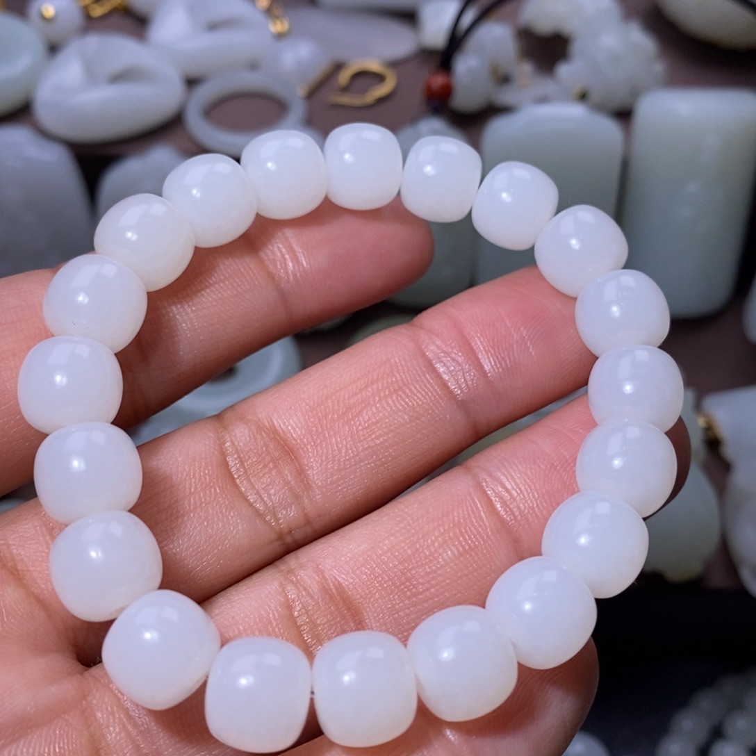 和田玉手链未镶嵌