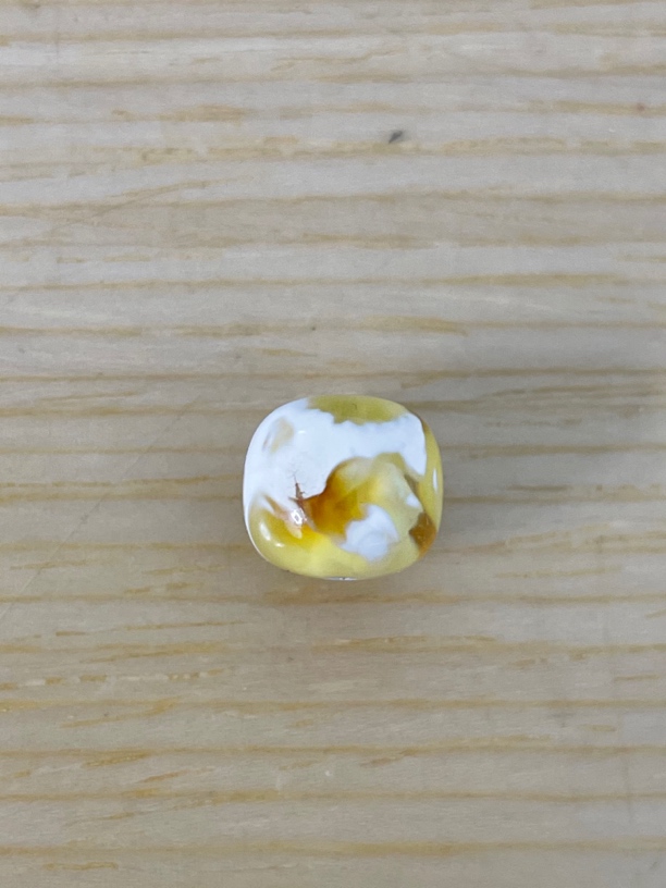 金漆白溶洞意境9.5x8.5毫米