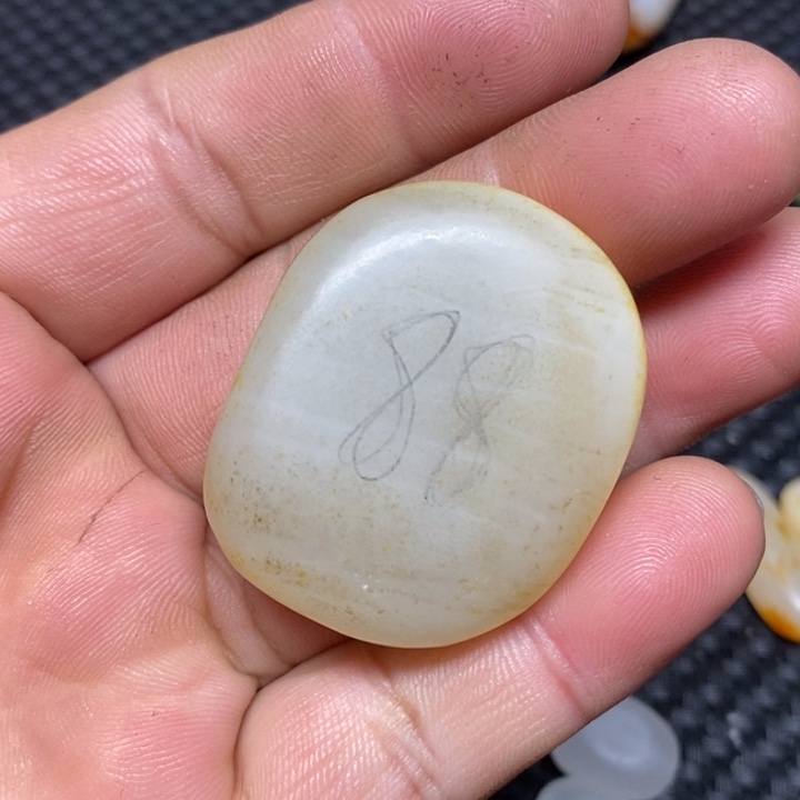 和田玉（白玉）珠宝奇石未镶嵌