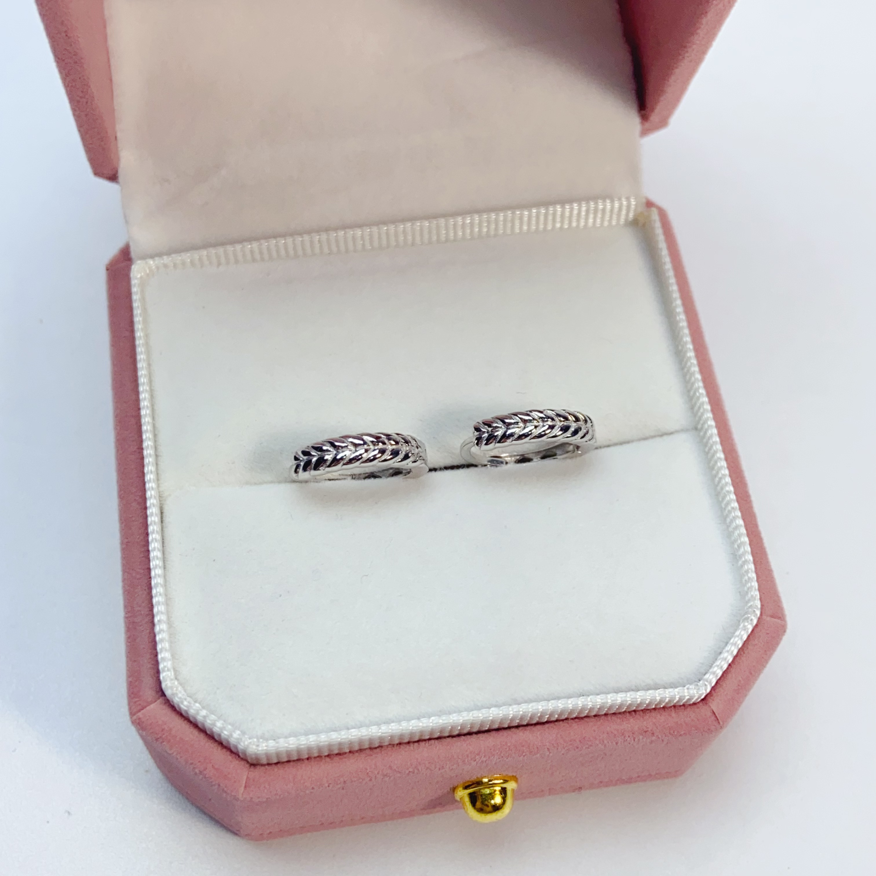 Pt950铂金麦穗双面耳扣10mm3.45克