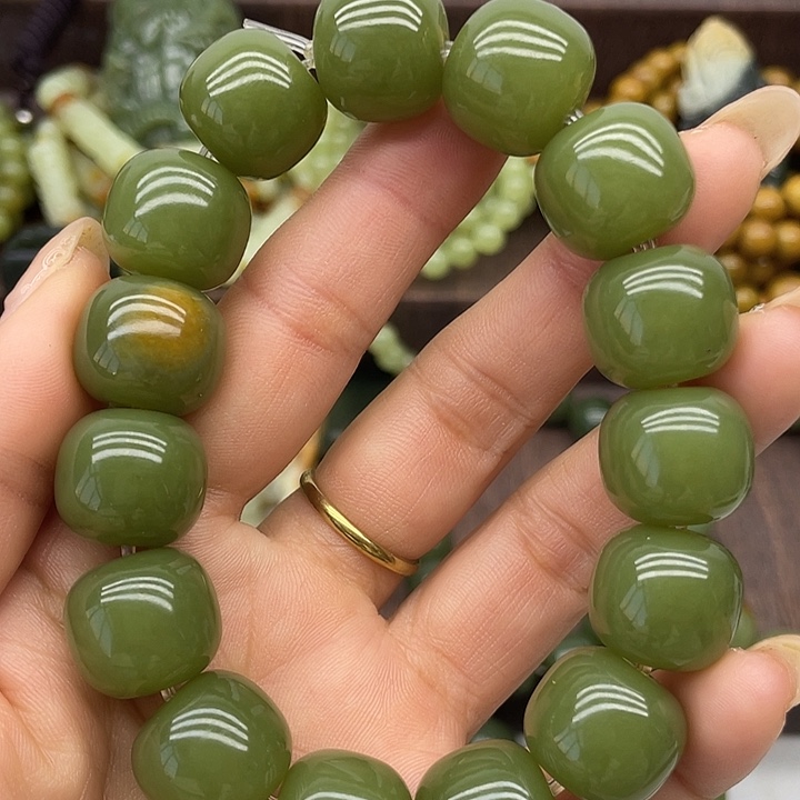 岫岩河磨玉（透闪石质玉）未镶嵌手串14