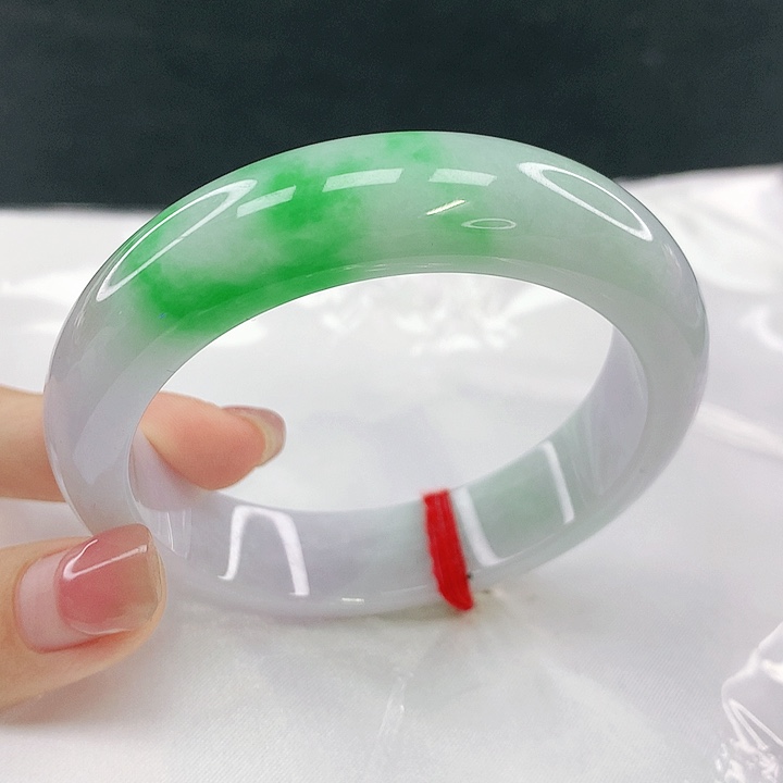 翡翠未镶嵌手镯圈56.6，0