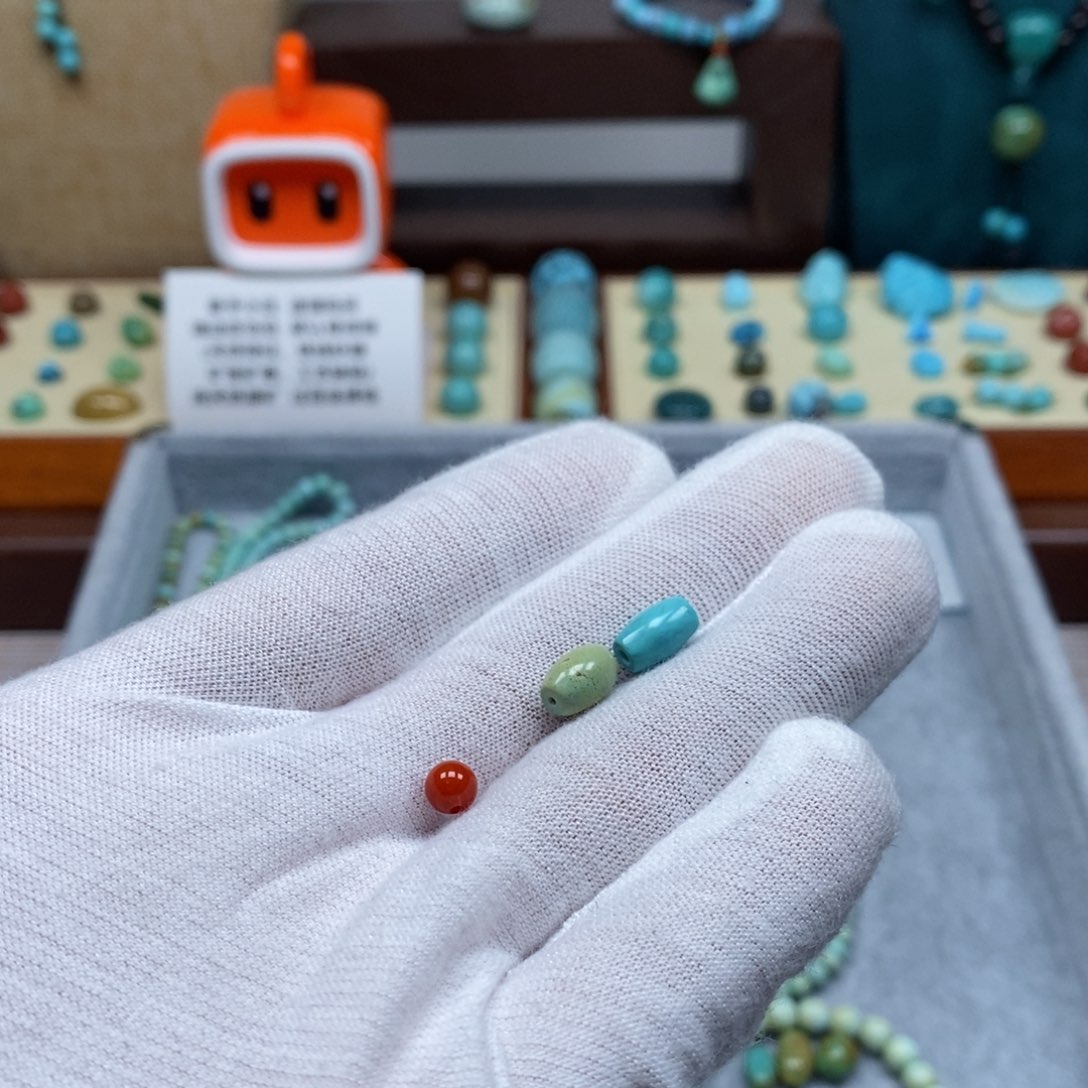 未镶嵌配饰南红玛瑙