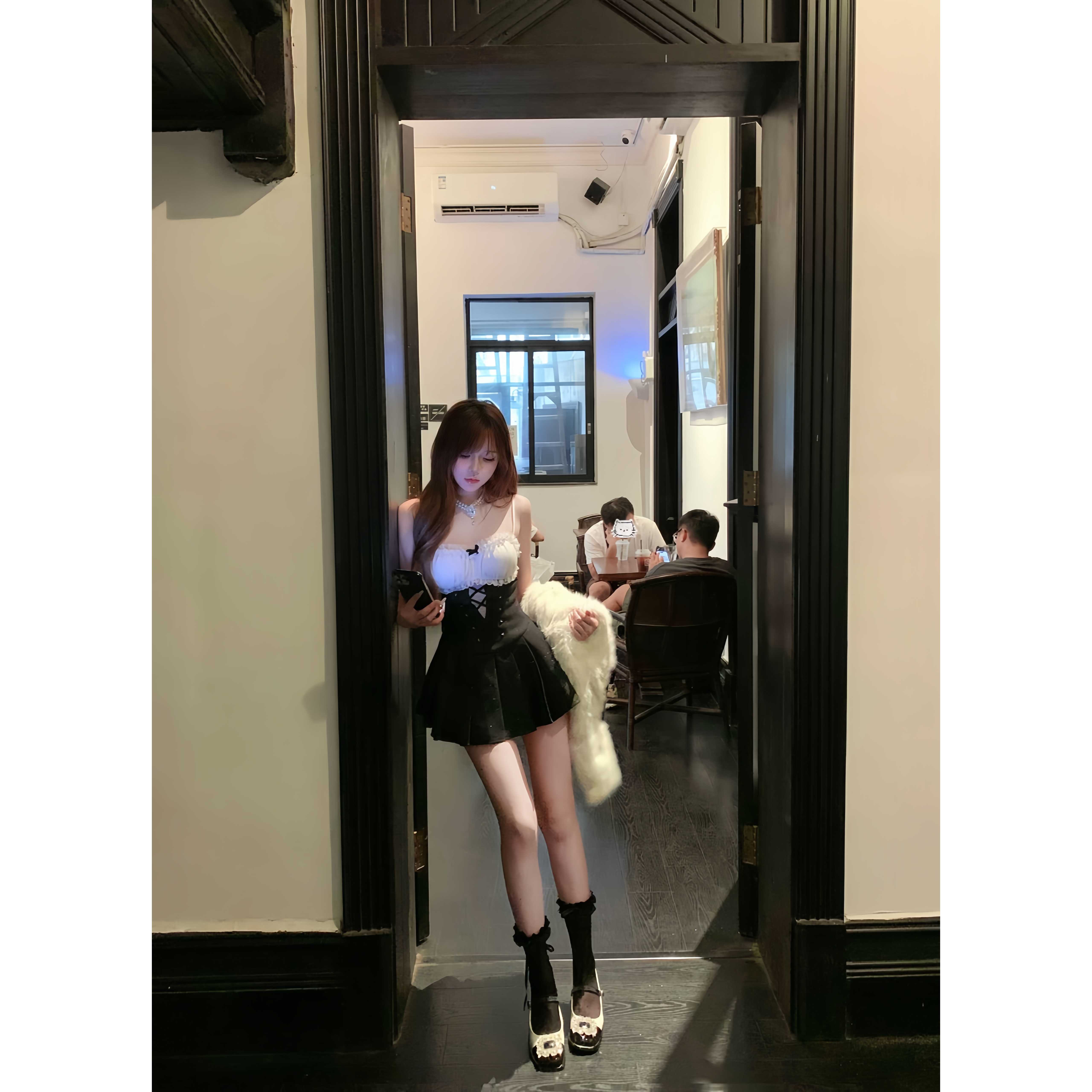 许我耀眼 秋冬新款纯欲风千金网红ins风小众连衣裙外套两件套套装