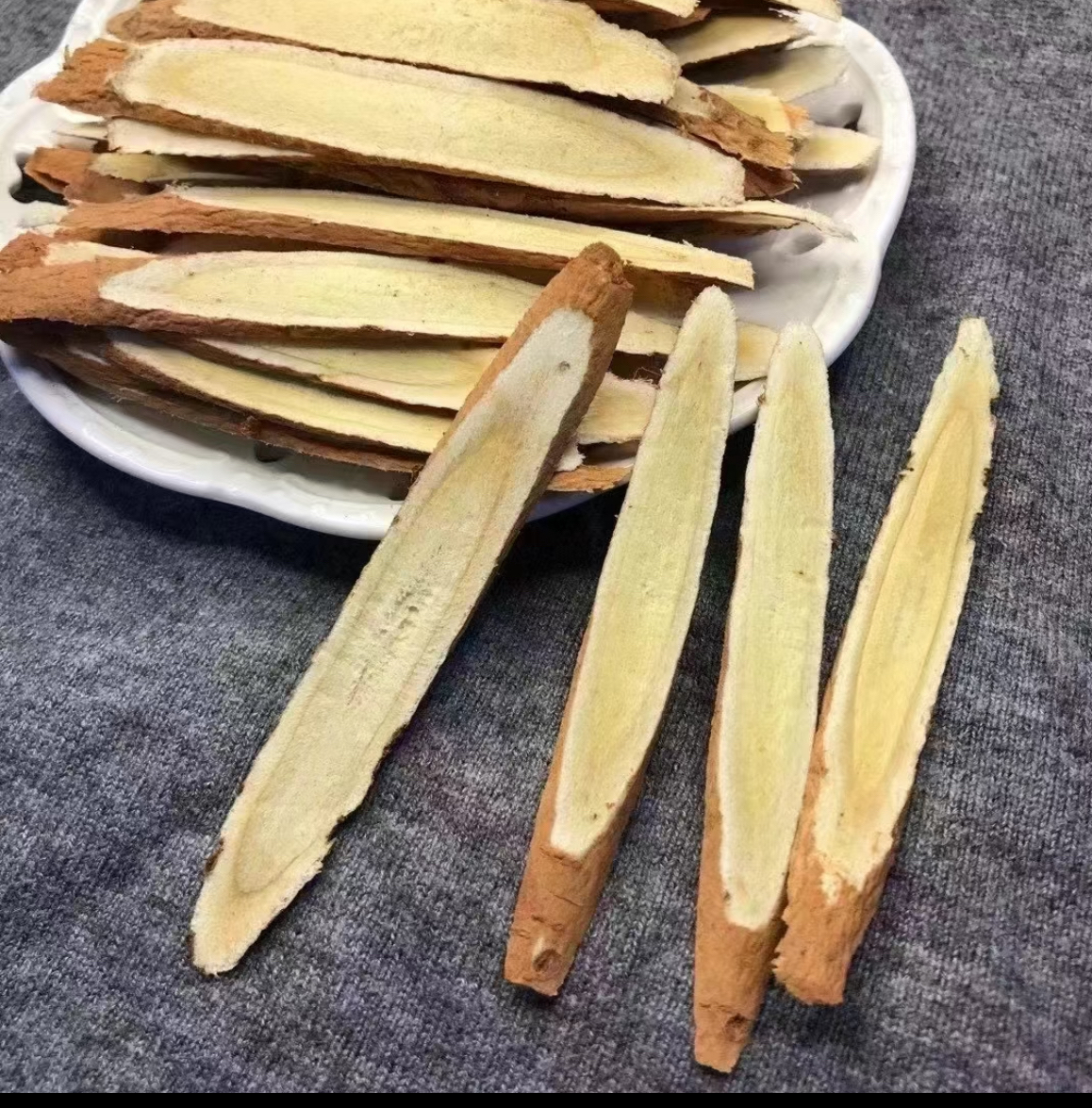 云南野生红皮黄芪