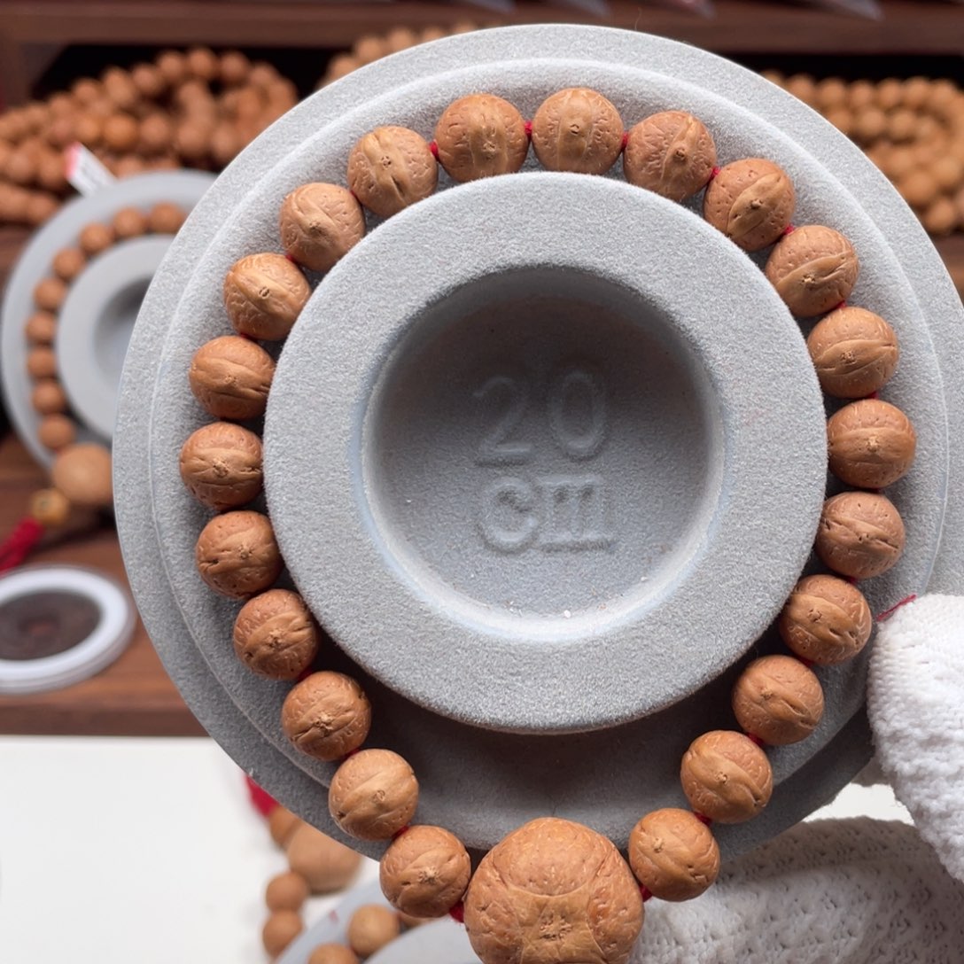 J***n凤眼菩提吊坠尼泊尔凤眼菩提