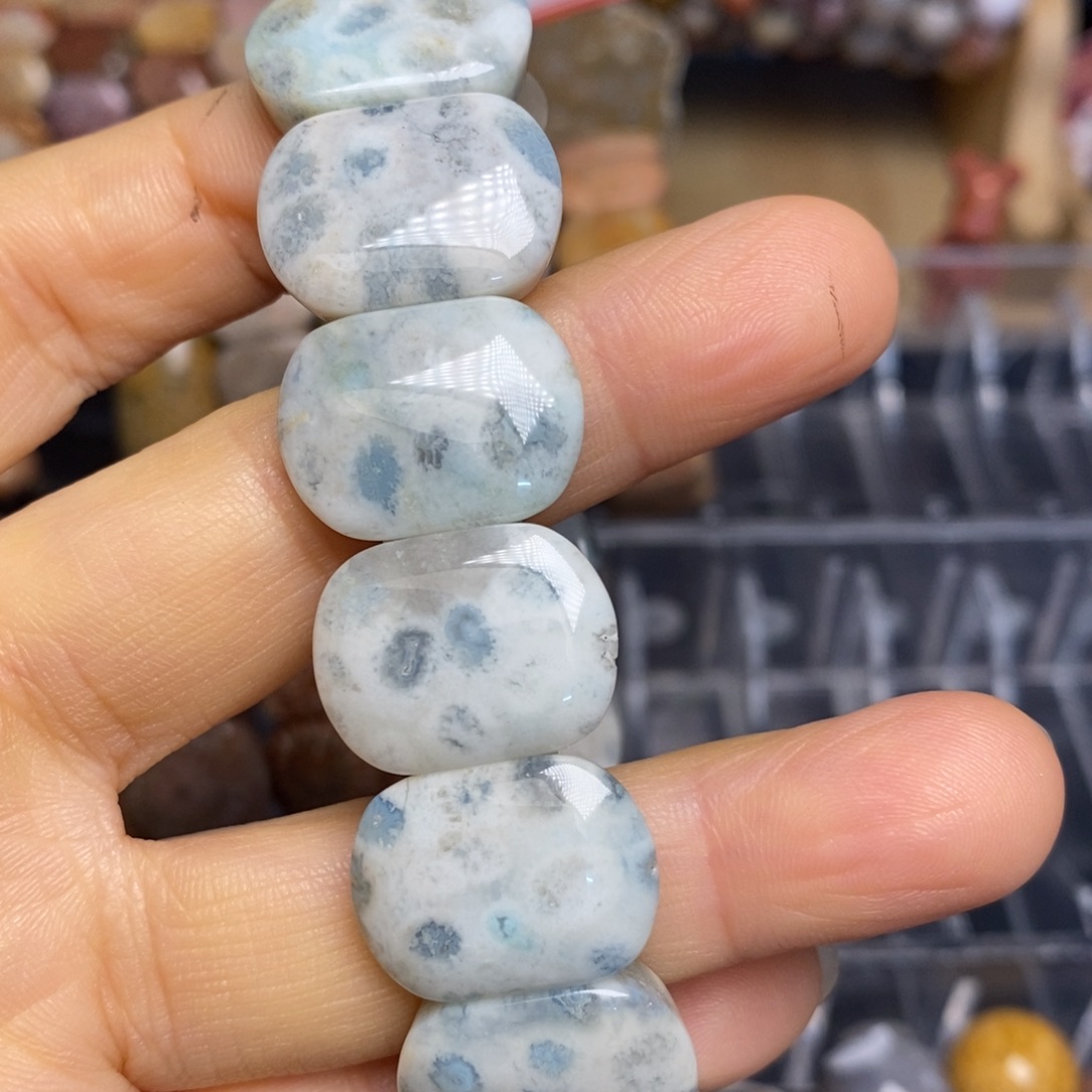 硅化玉未镶嵌手链