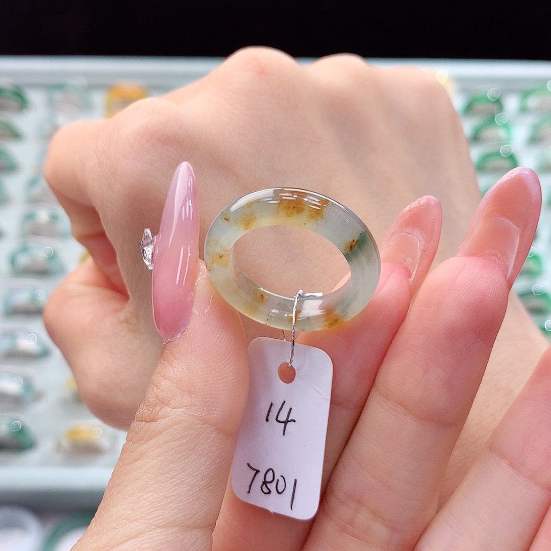 翡翠未镶嵌戒指14号