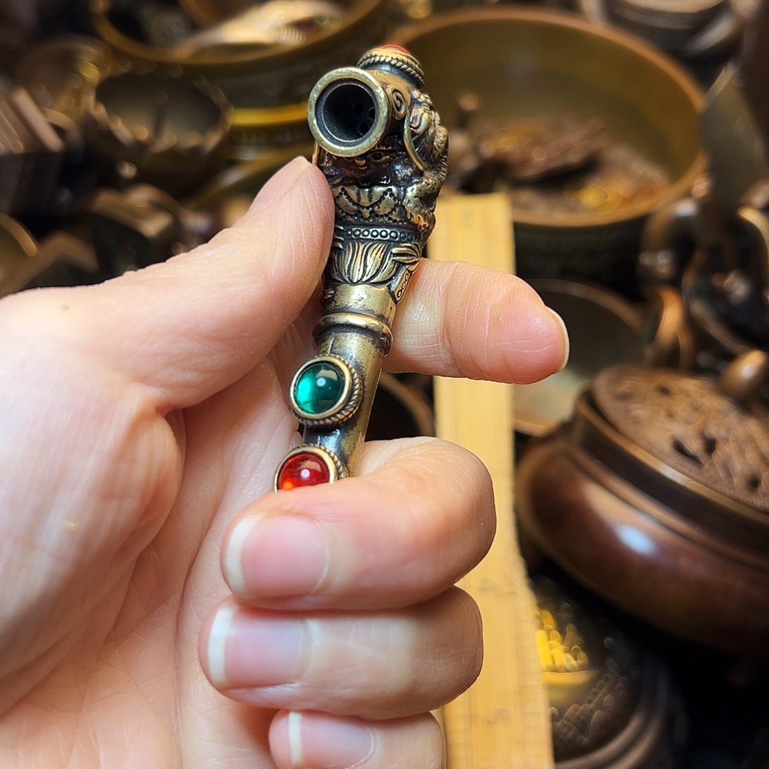 精美铜器工艺品等