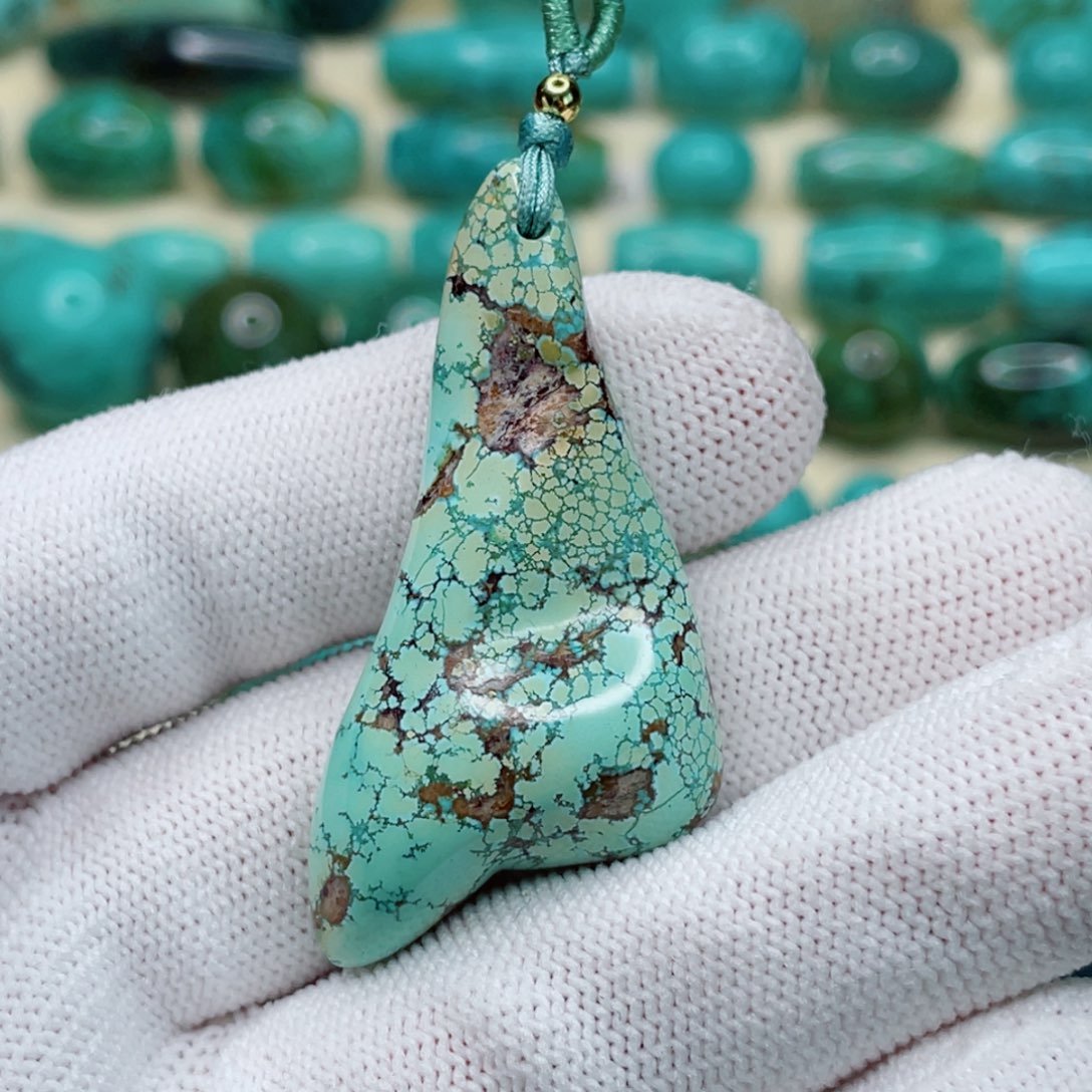 绿松石珠宝奇石未镶嵌二****卫