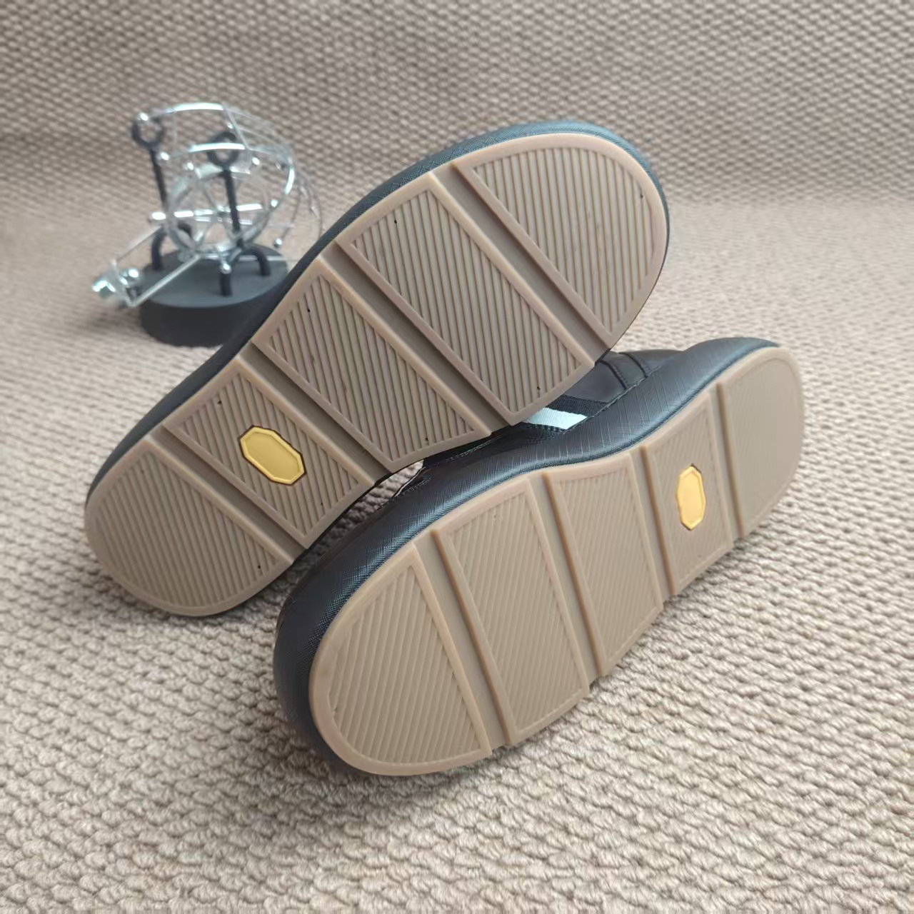 鑫鑫 新款到货爆款时尚男鞋  80