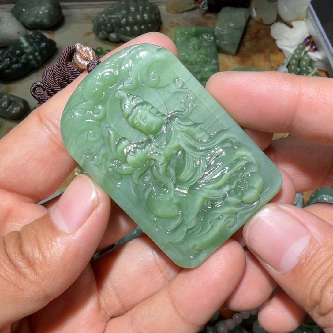 和田玉挂件未镶嵌