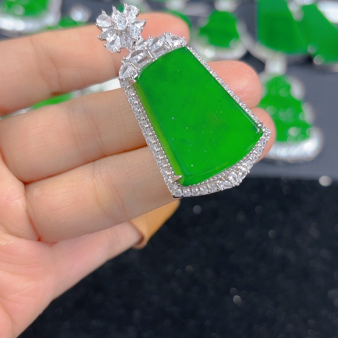 翡翠银S925镶嵌吊坠(不含链)