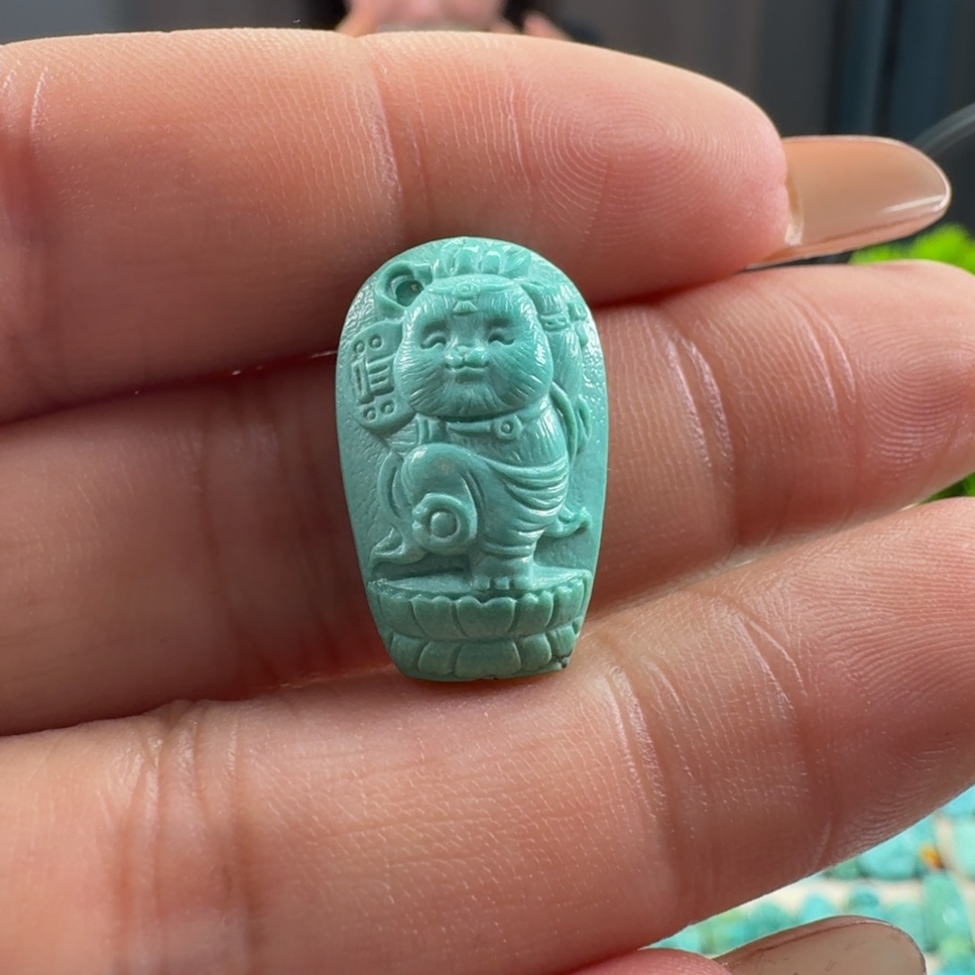 绿松石未镶嵌颈饰