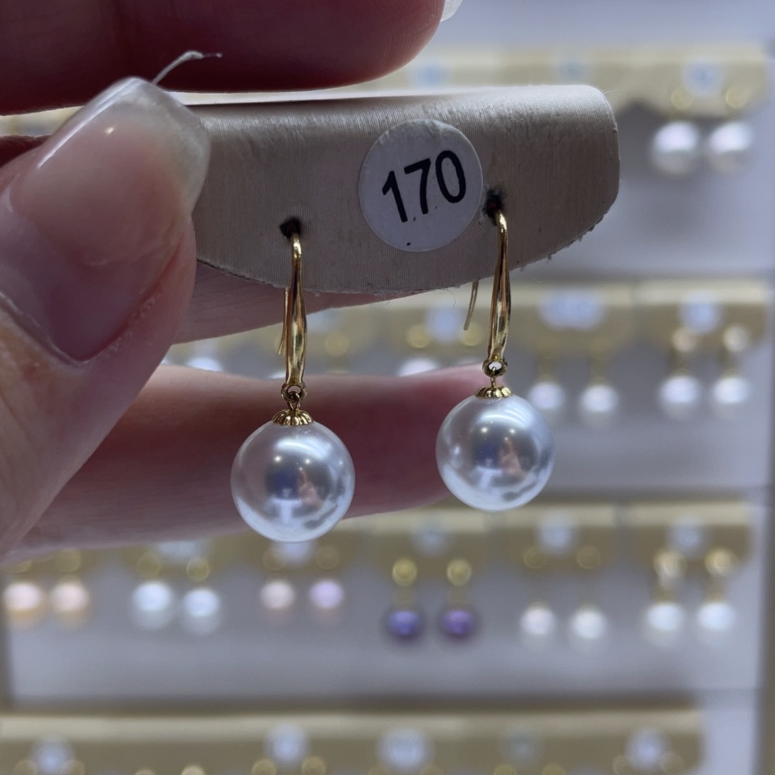 18K金镶嵌淡水珍珠耳饰