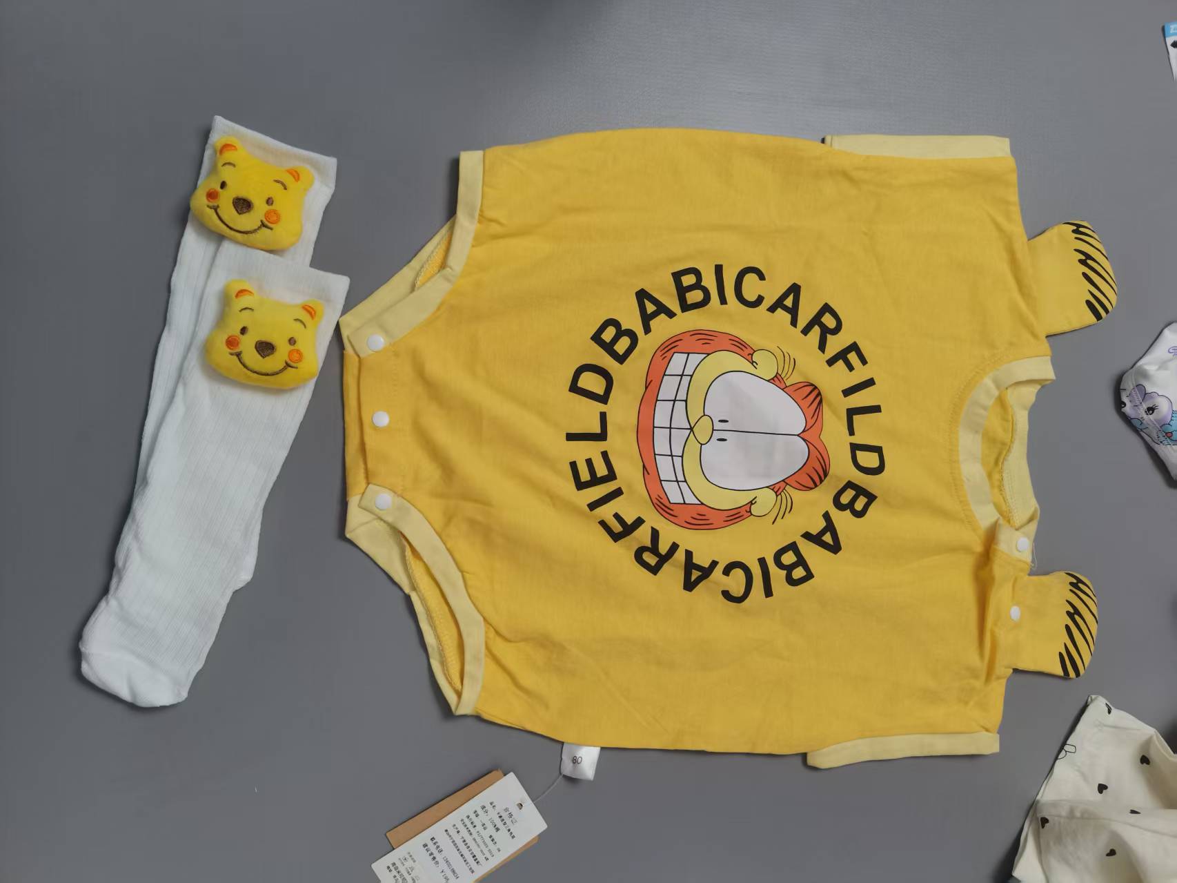 连体哈衣包屁加菲猫（带袜子）