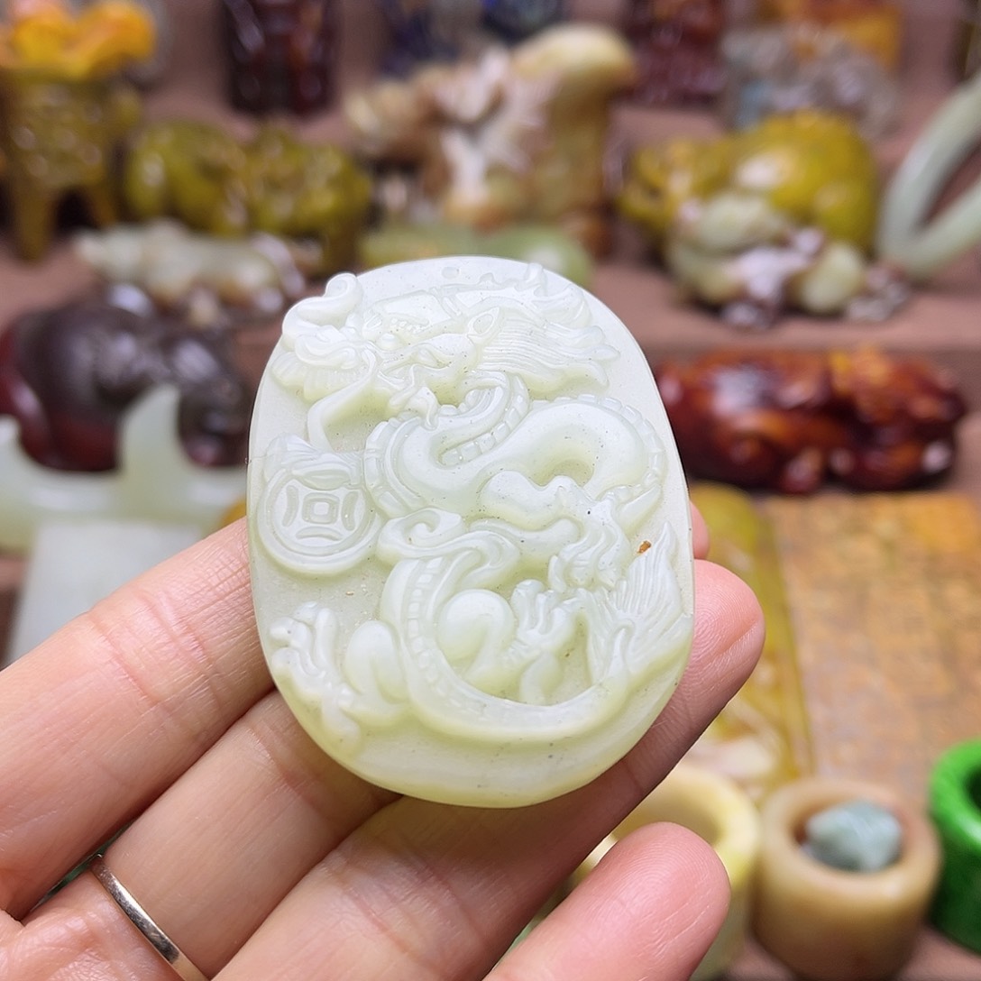 白玉菩提吊坠2。。