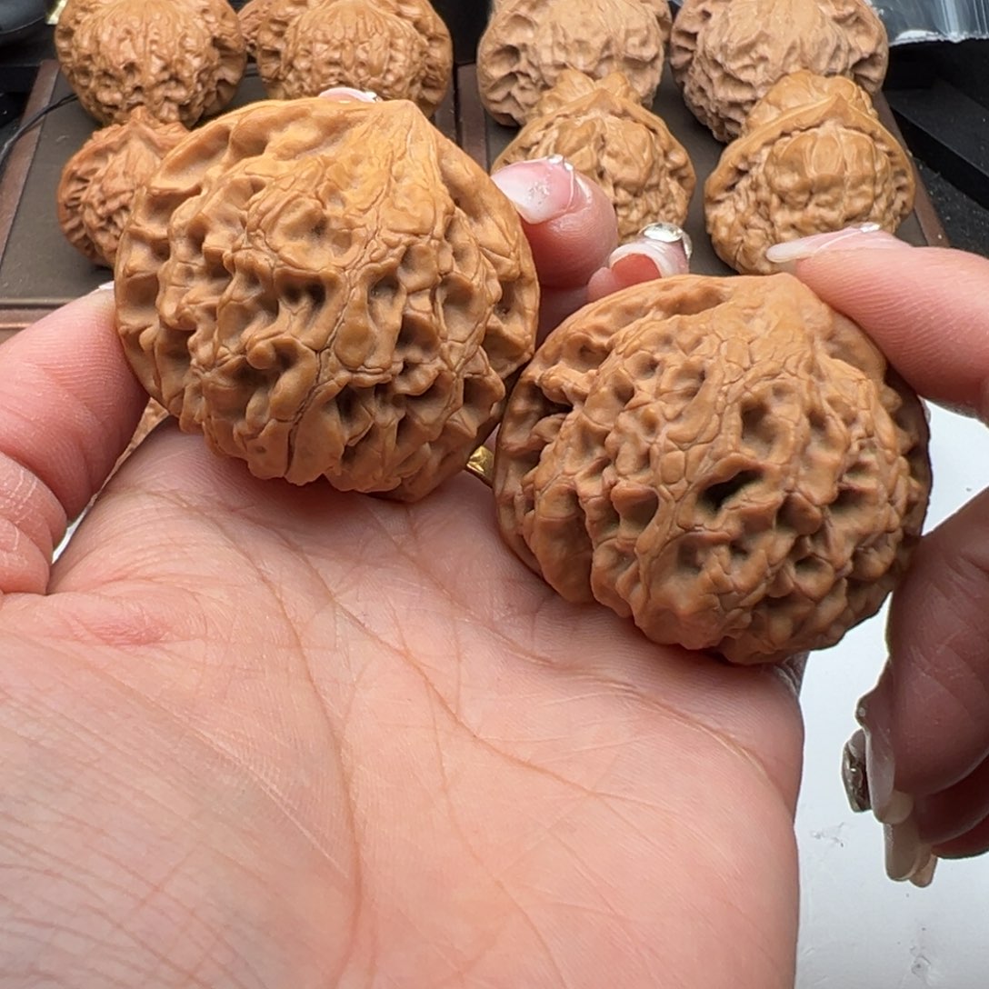 文玩核桃把件寿桃45