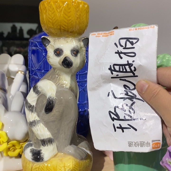 瑪***歌陶瓷树脂工艺摆件