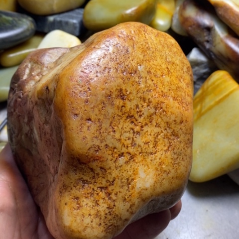 未镶嵌和田玉（糖玉）挂件