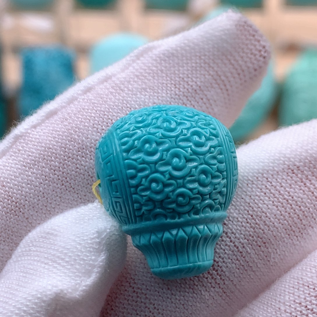 未镶嵌绿松石珠宝奇石