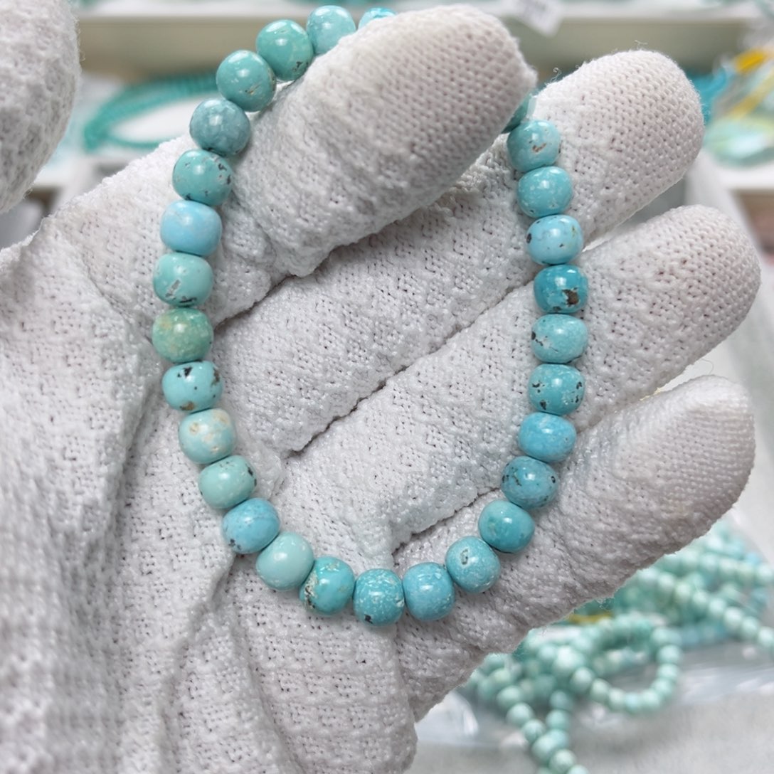 绿松石绿松石未镶嵌