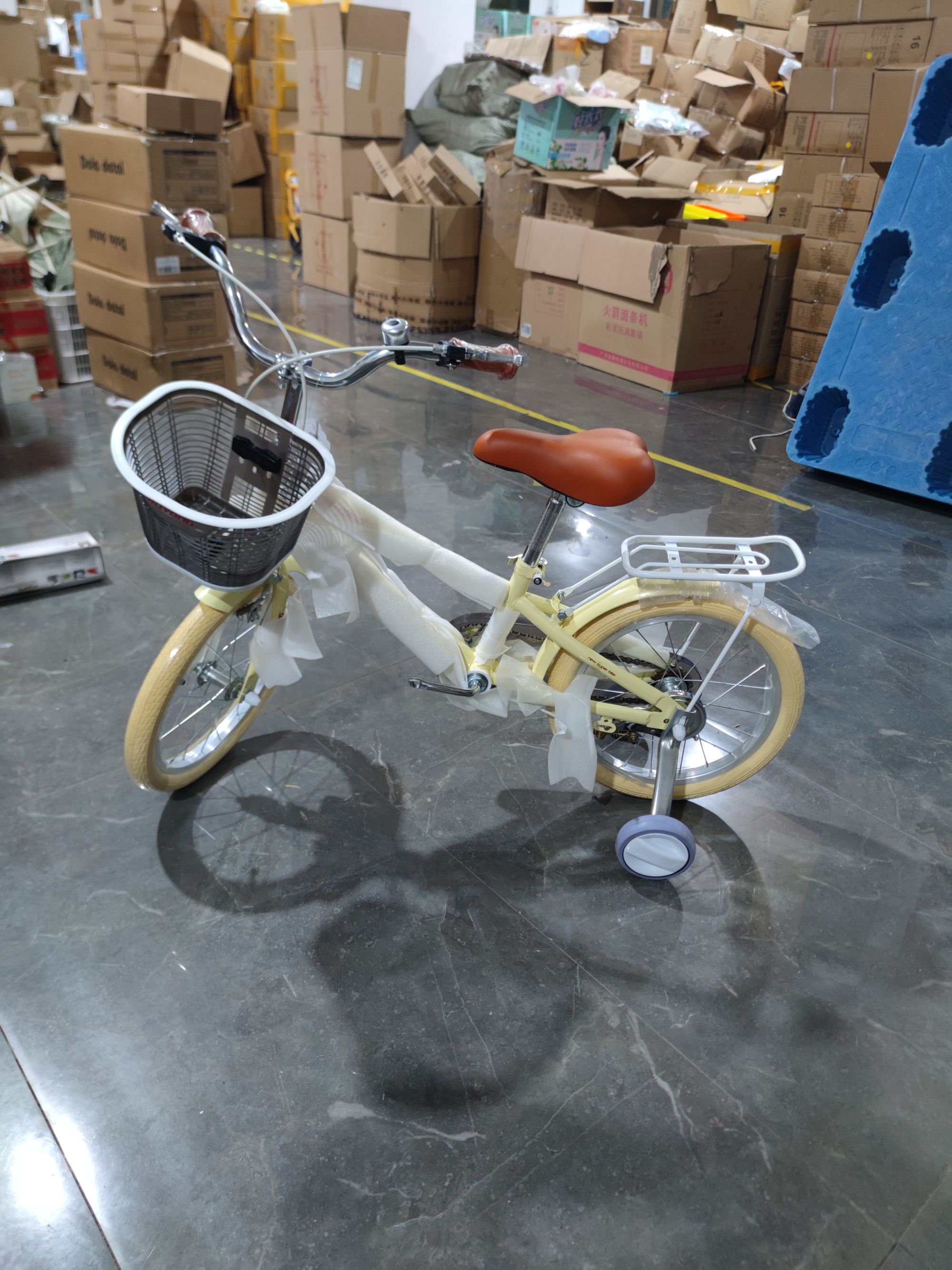 高颜值儿童自行车16寸单车