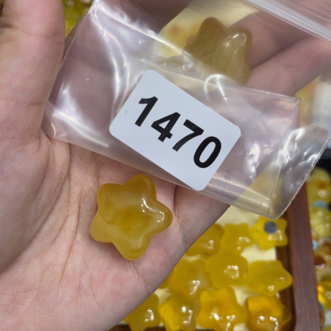 琥珀珠宝奇石未镶嵌蘑*-