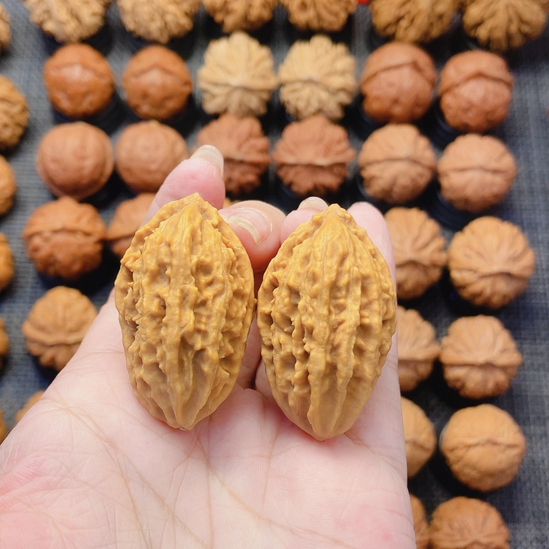 皇***风文玩核桃把件瓜条