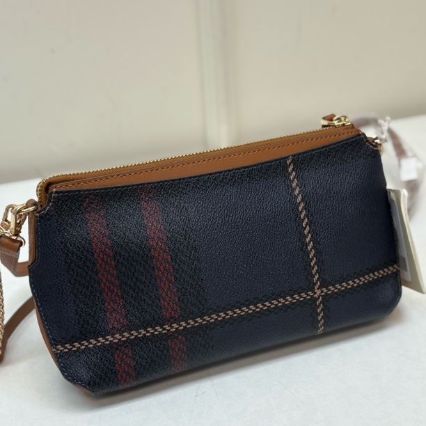 38159 韩版滨家，英伦风腋下单肩包，14x25cm