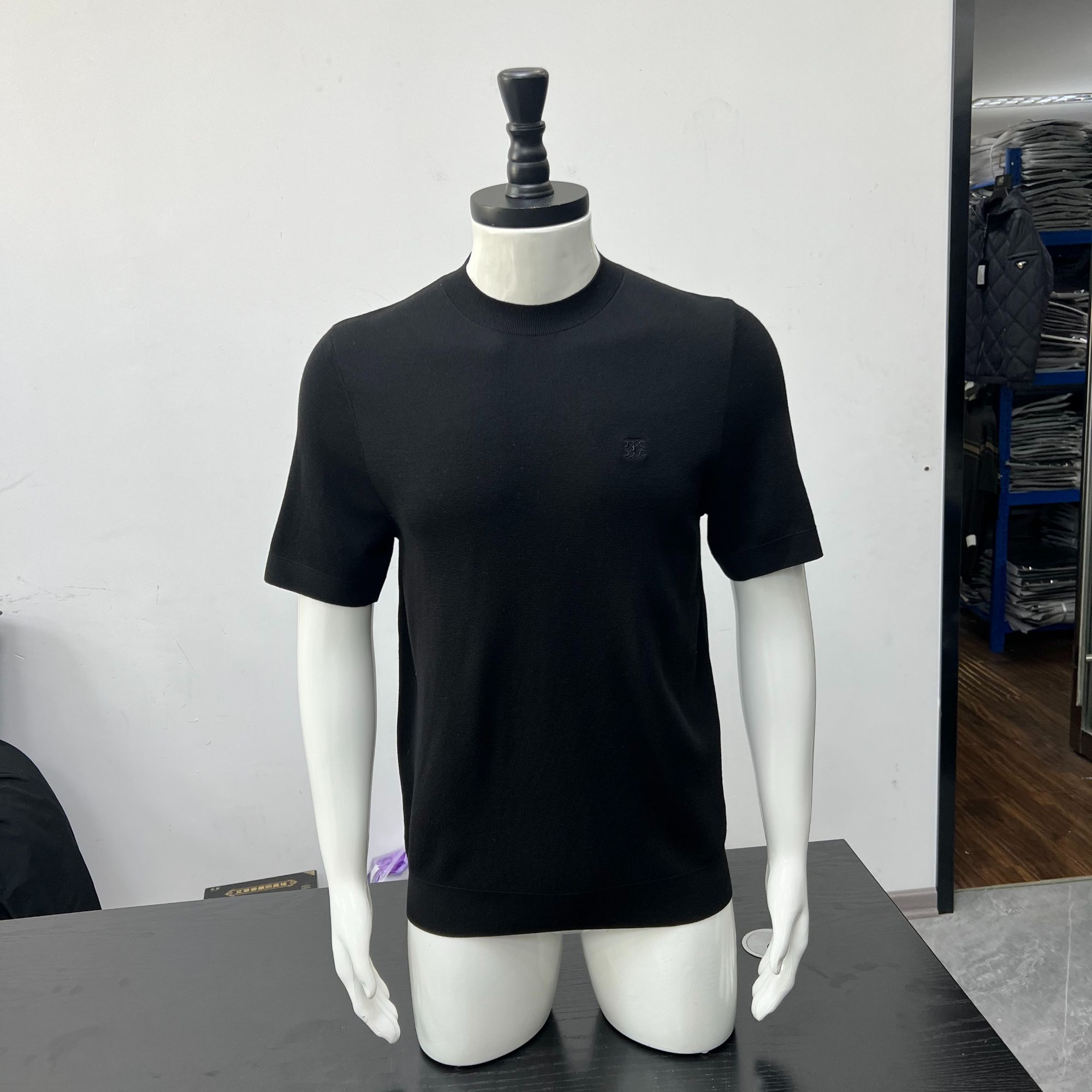 胸前花标针织短袖男士男款时尚休闲百搭圆领简约