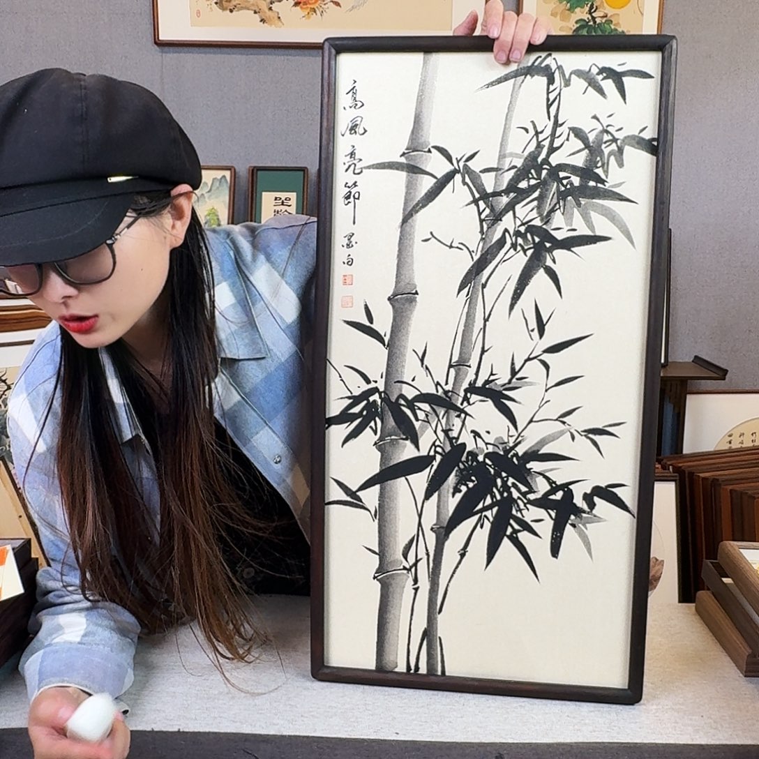 国画纯手绘，纯手写带框尺寸：36×69厘米