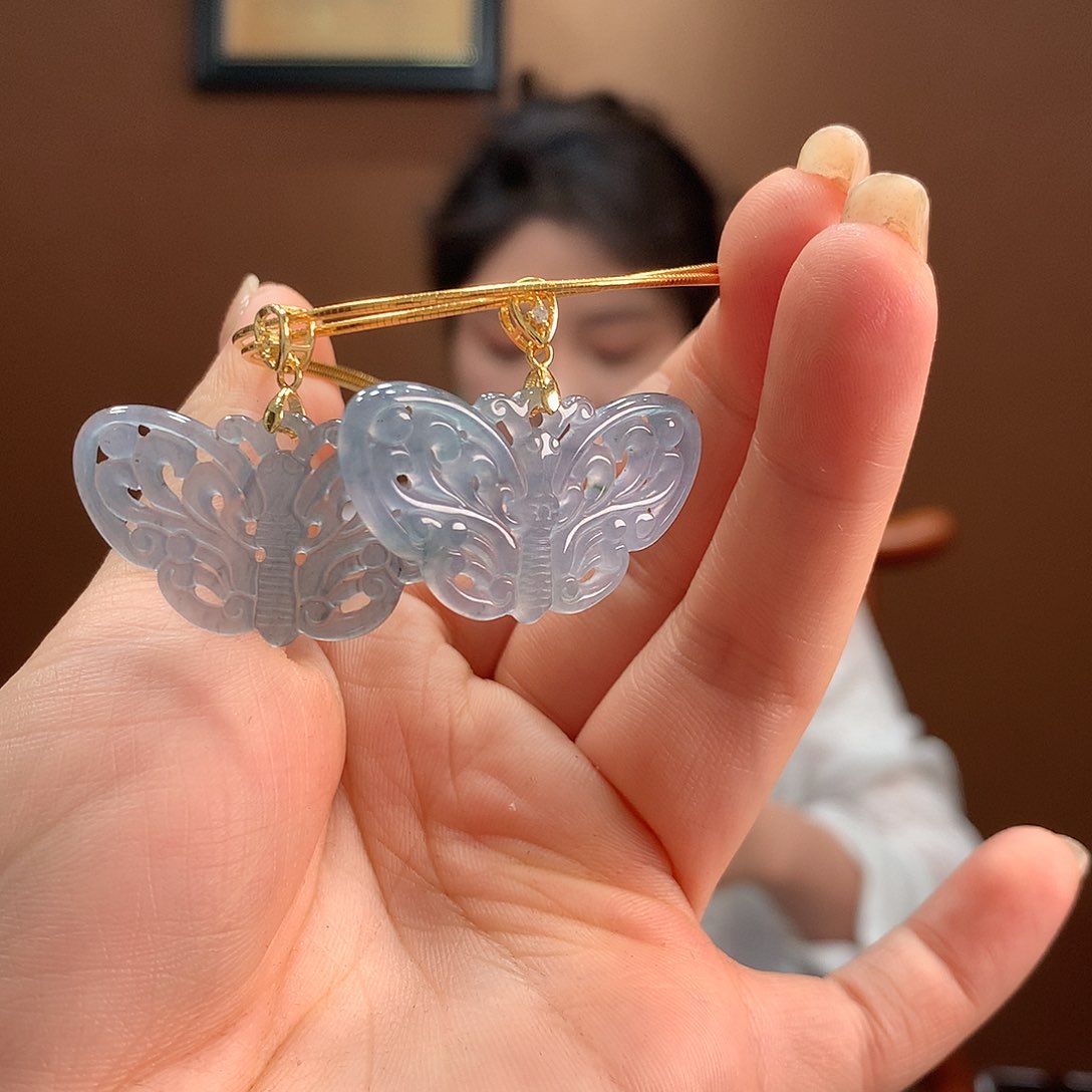 翡翠银S925镶嵌颈饰吊坠多样性发1个