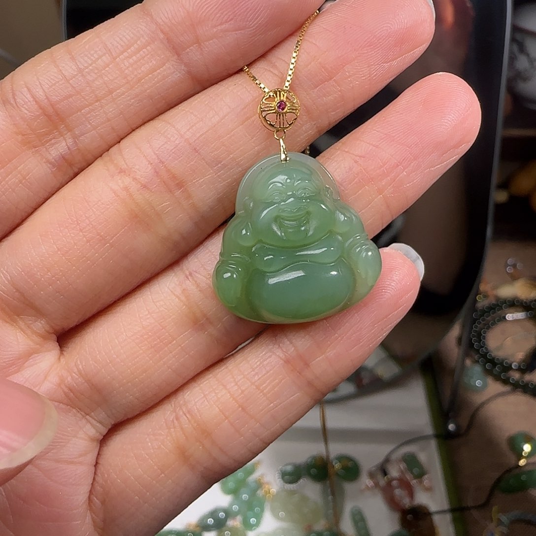 和田玉颈饰18K金镶嵌