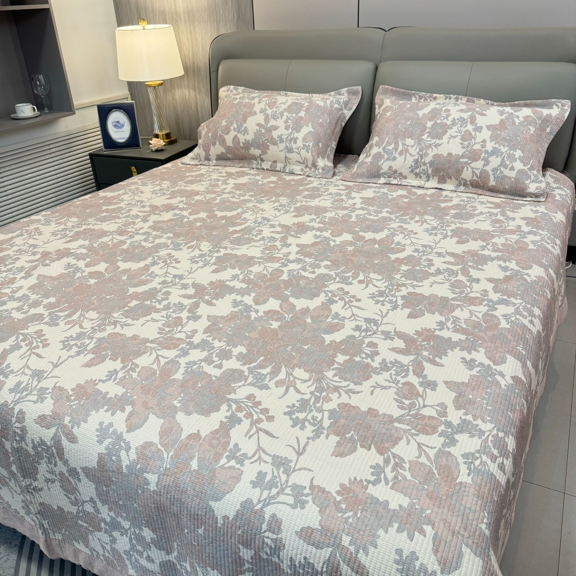 【梦甜绗缝】230*250cm天丝超柔绗缝加厚大床三件套（赠送同款枕套）