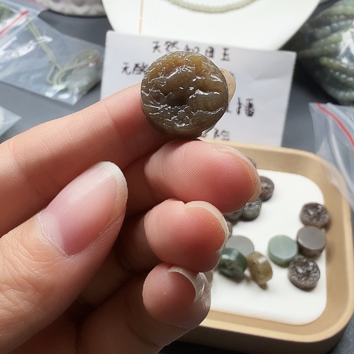 颈饰未镶嵌和田玉6
