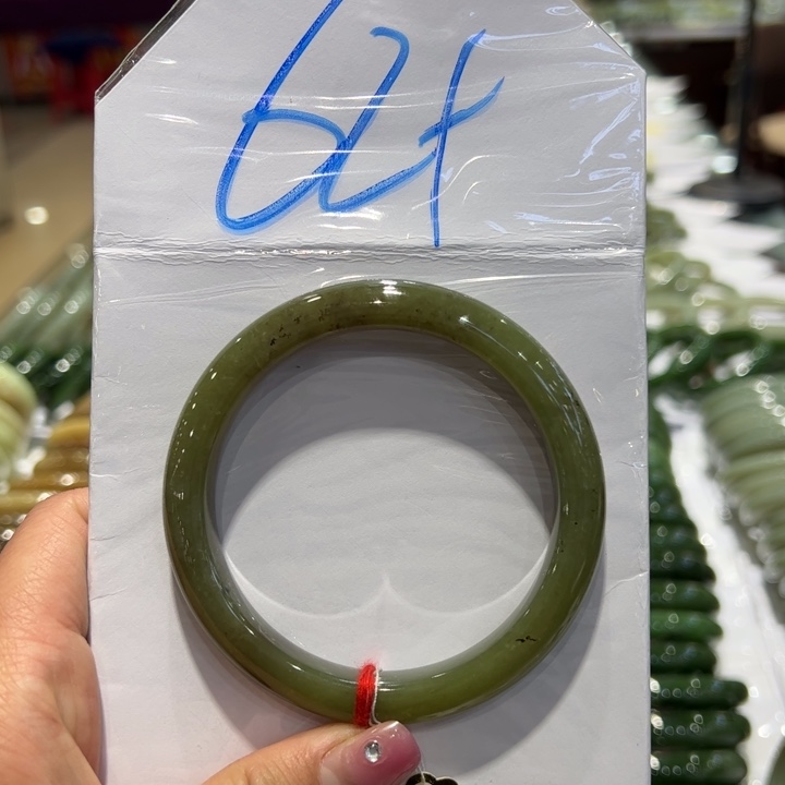 和田玉（糖玉）手镯未镶嵌