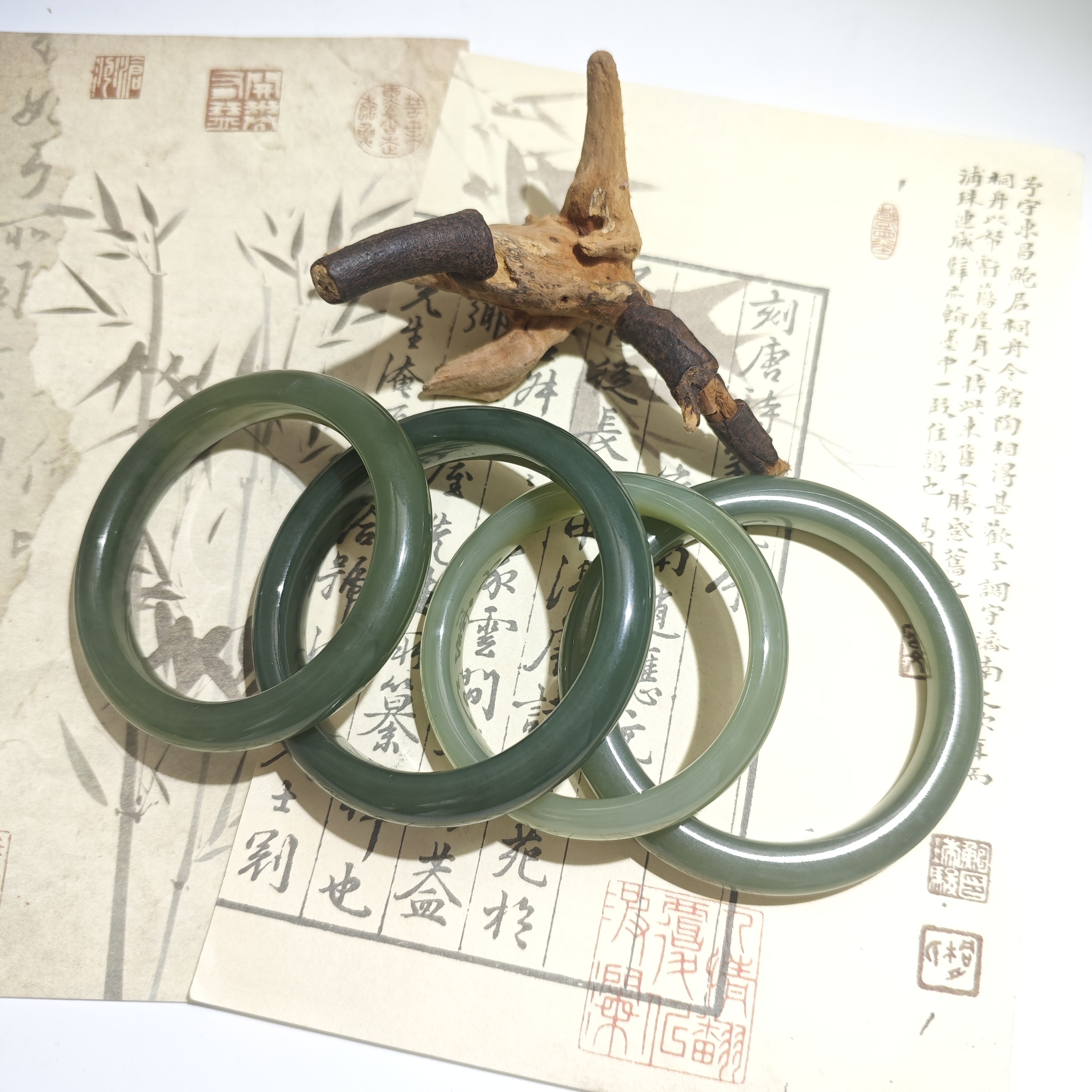 天然和田玉 手镯 多样性发货 拍一发一 H381
