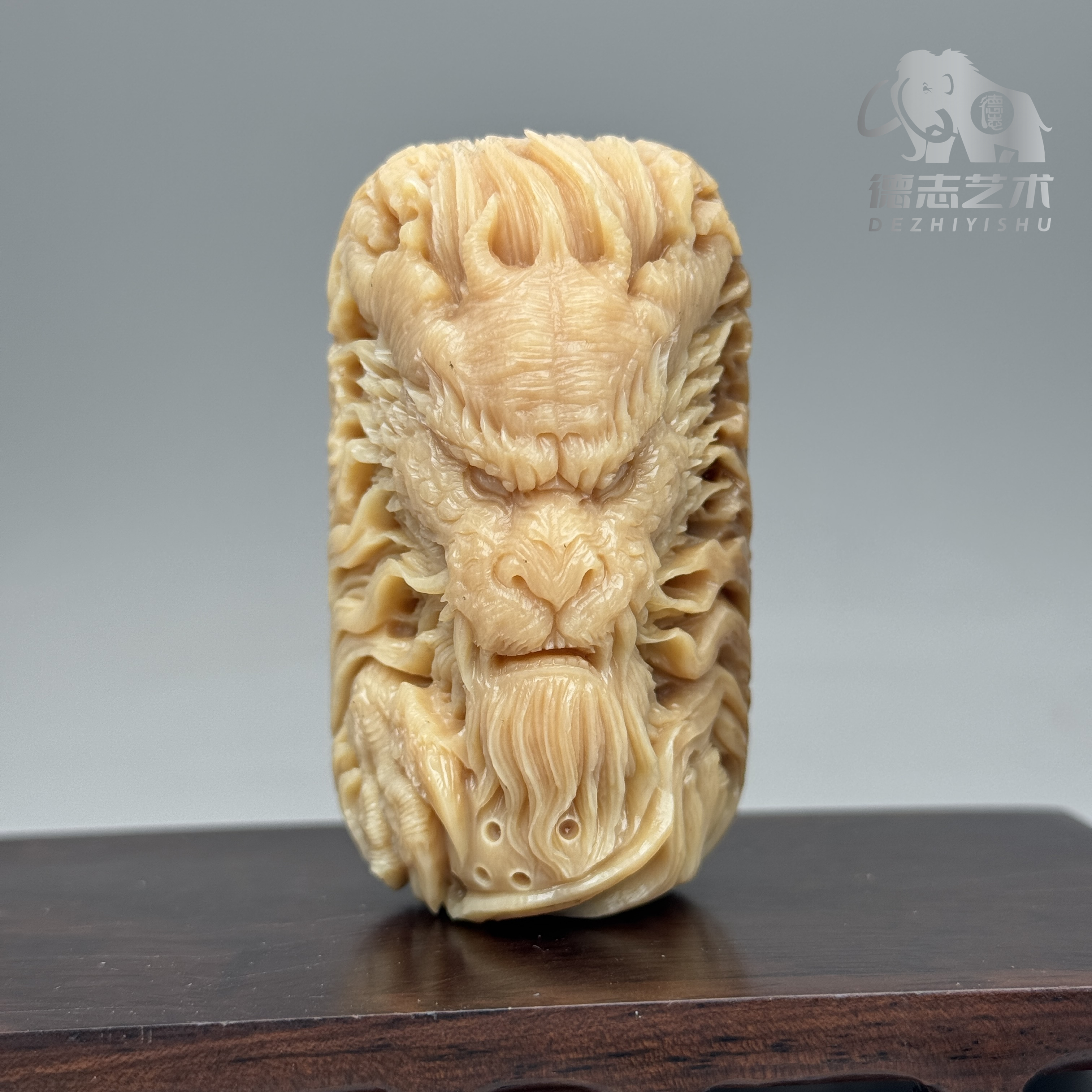 DEZHI/德志【天龙】70*40*35mm96g高润奶咖猛犸手把件