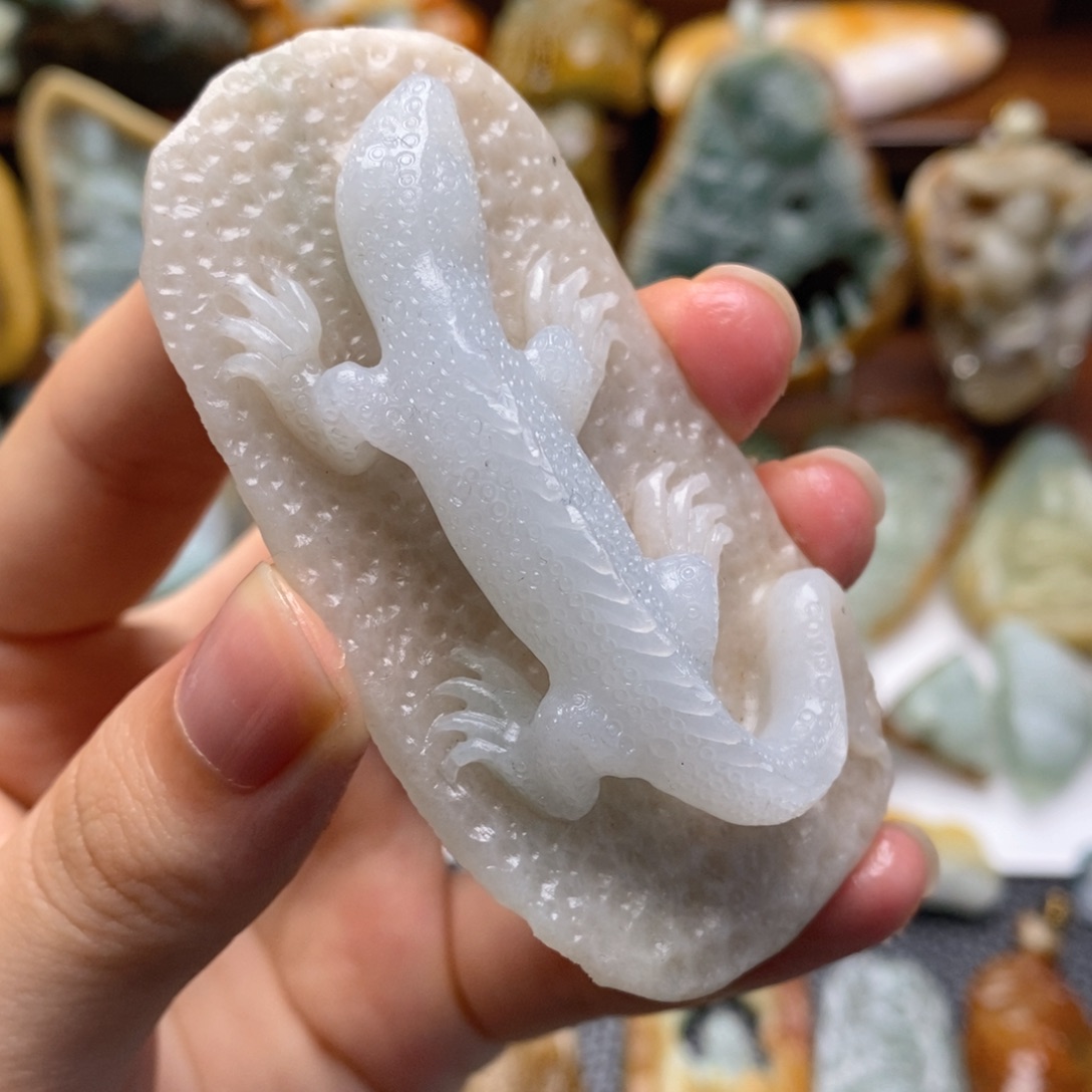 定制翡翠未镶嵌翡翠