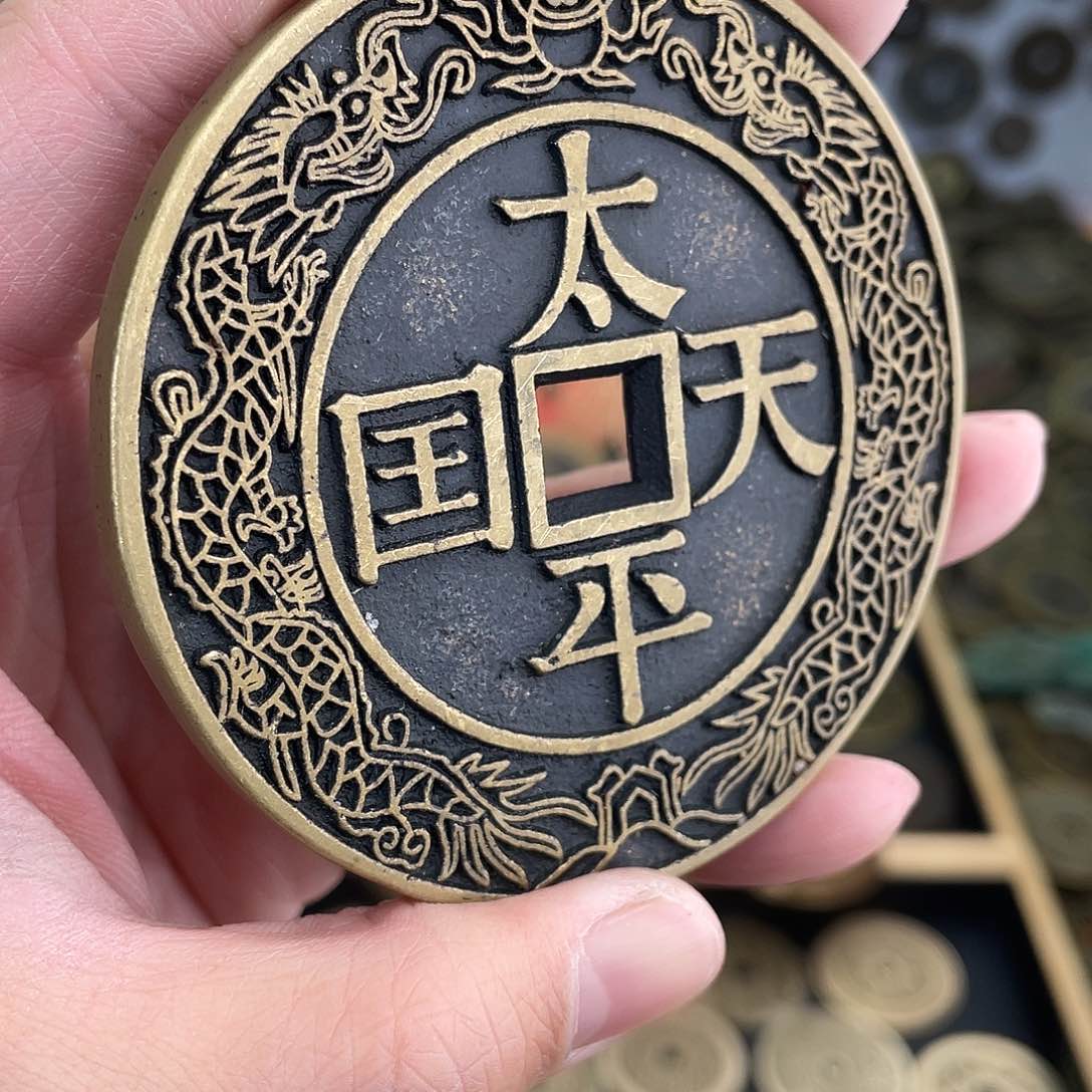 铜非遗手工艺制作现代工艺品