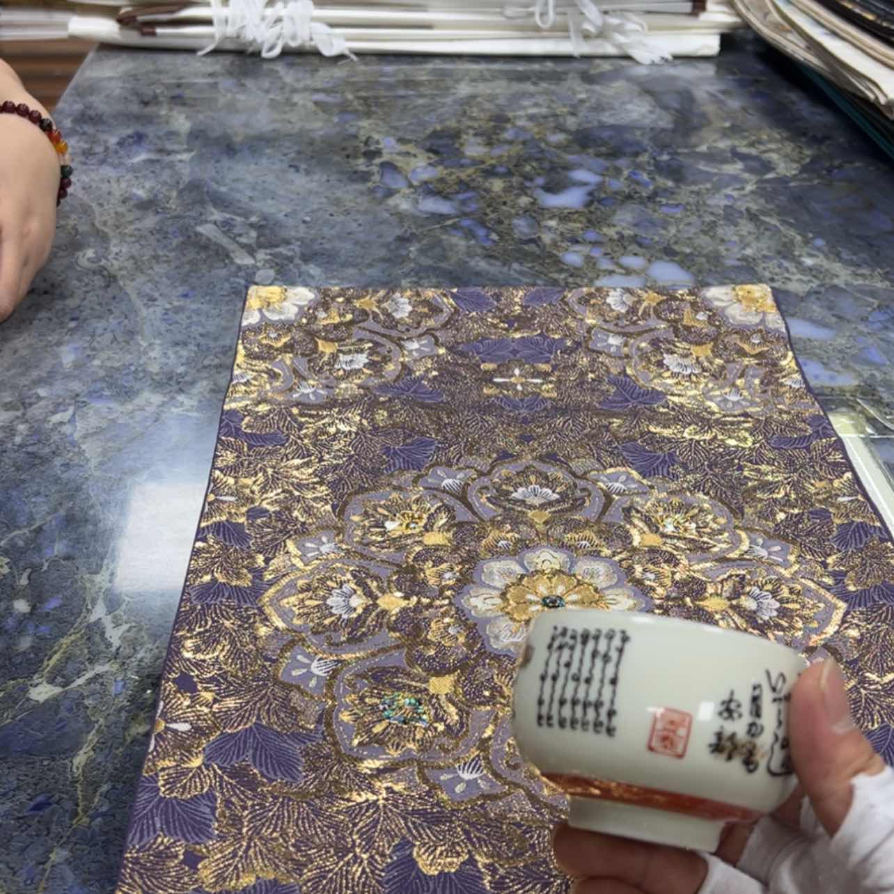 【闪购商品】柚**子陶瓷马克杯带盖勺