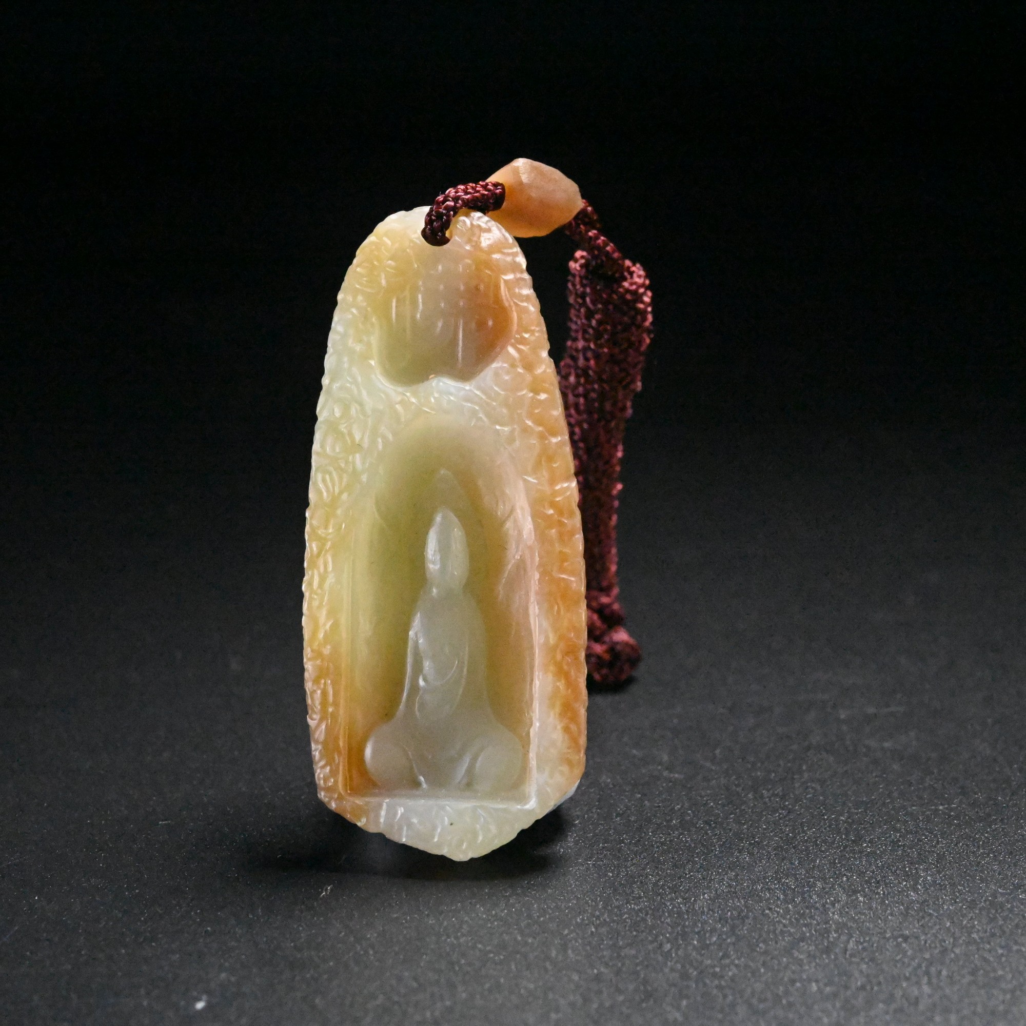 Lot880825YU103475和田玉且末糖无相佛挂件/匡时