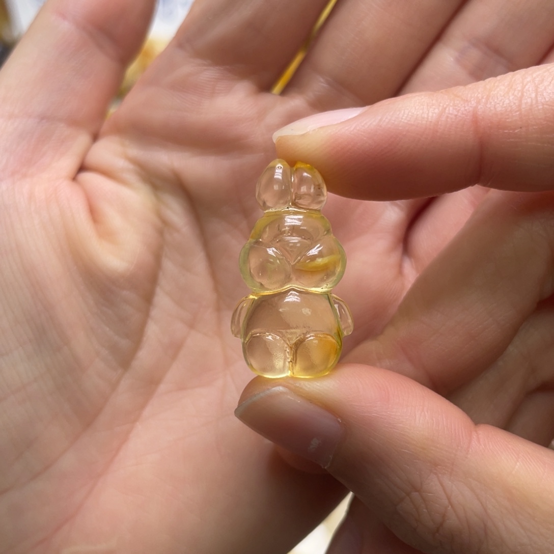 琥珀未镶嵌裸石天然琥珀