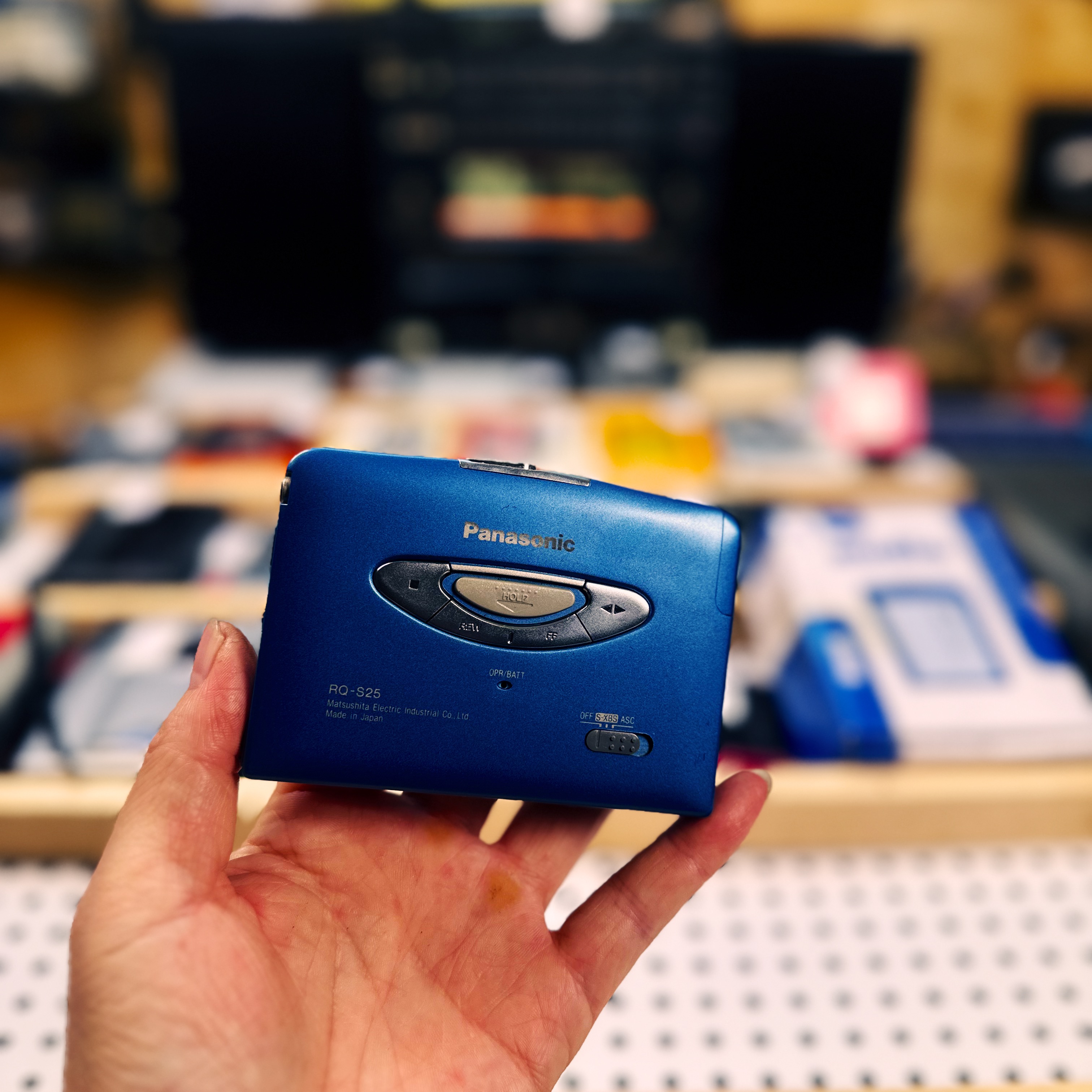 经典型号RQ-S25工艺品摆件