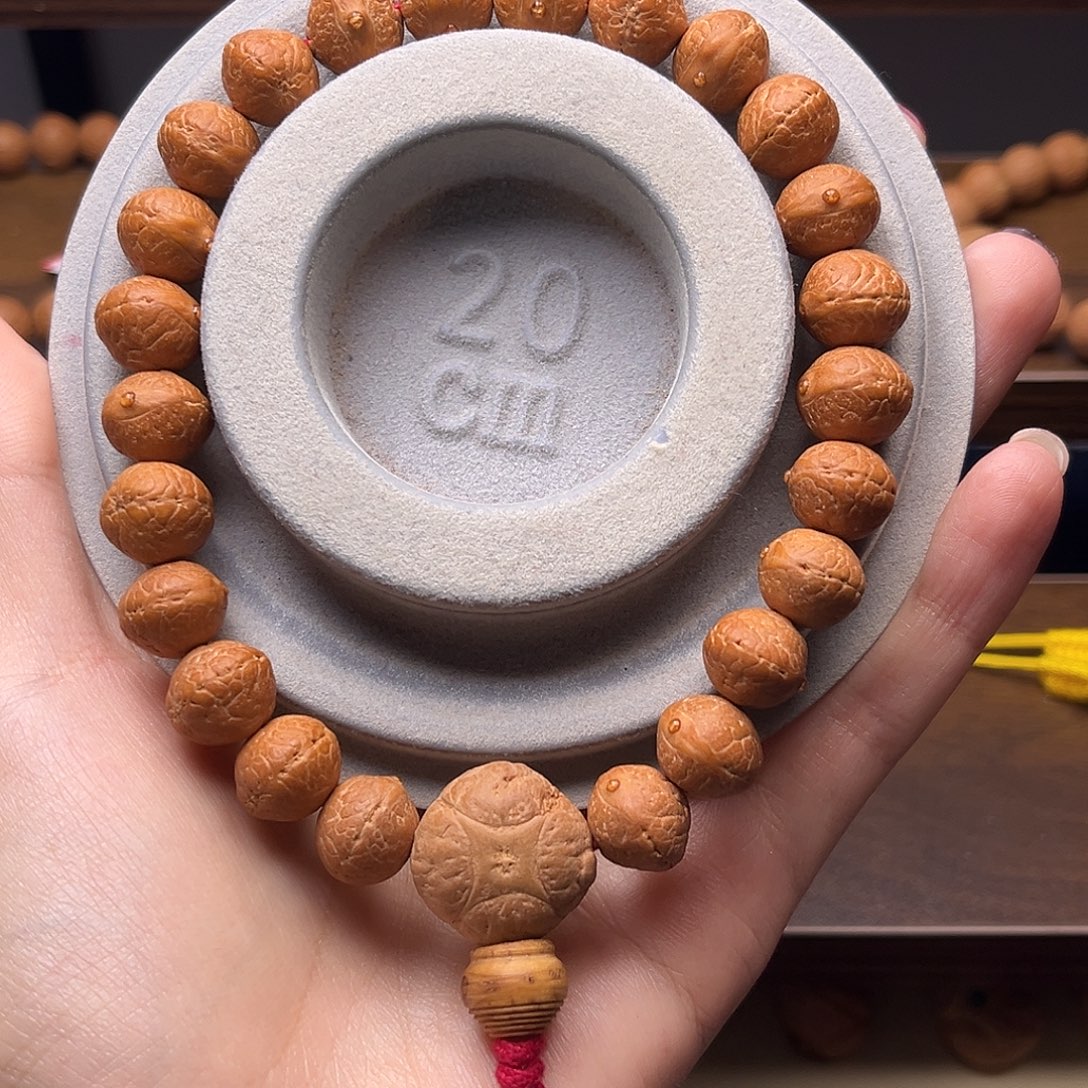 手串凤眼菩提实心籽飞碟