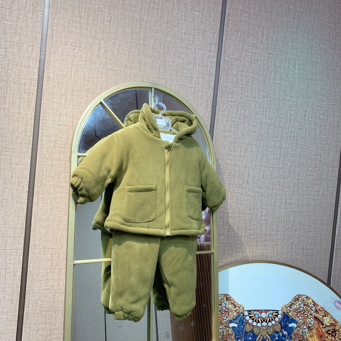 S1023  宝宝咸菜绿色上衣裤子厚棉套装