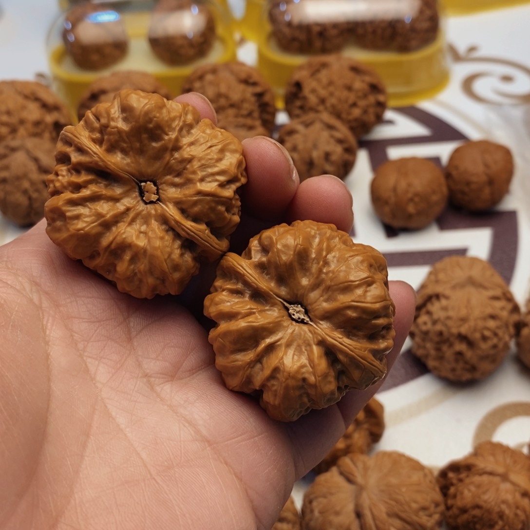 文玩核桃吊坠灬**灬蛤蟆头41尺