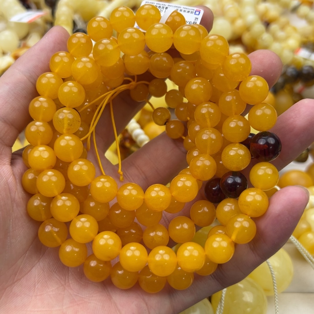 琥珀珠宝奇石未镶嵌